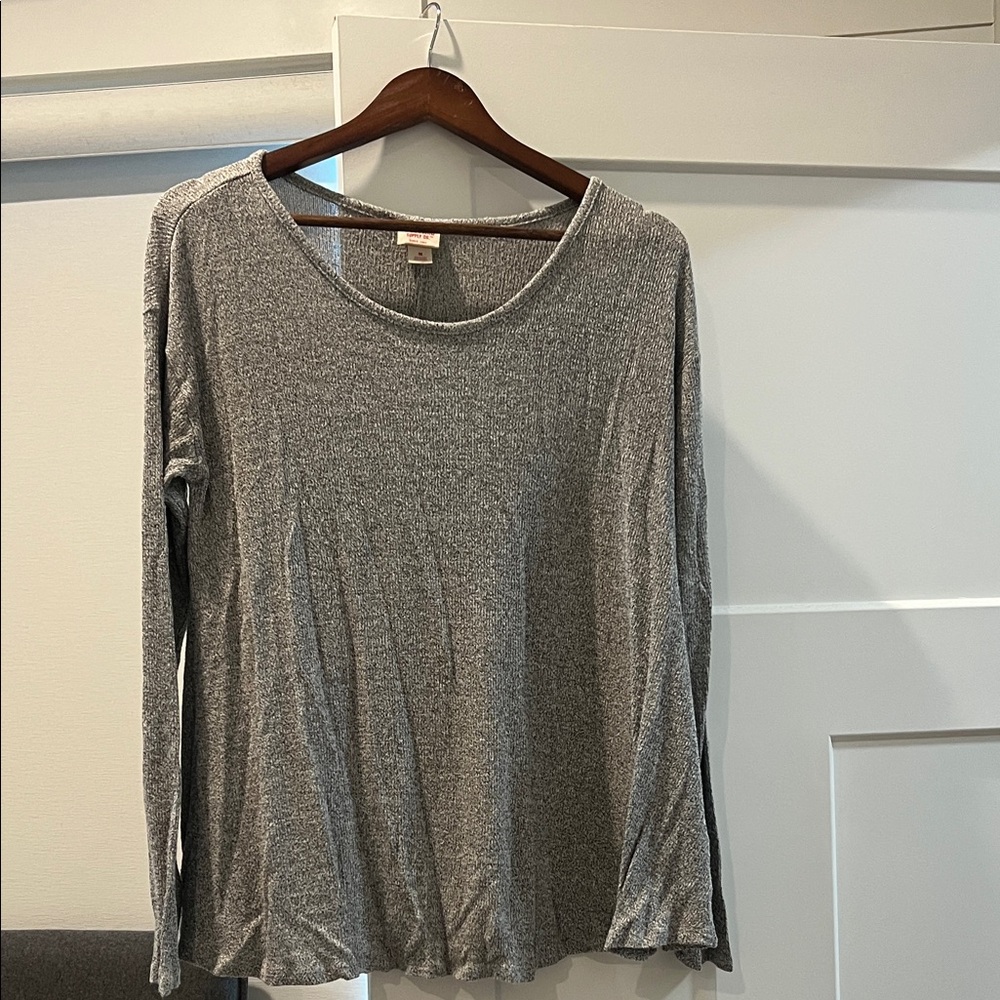 Mossimo Supply Co. Gray Long Sleeve Top